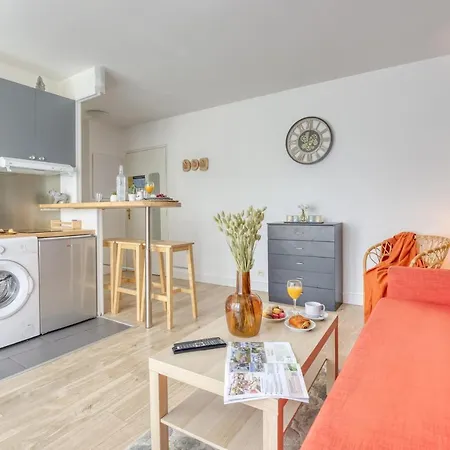 Le Bleu, Tres Bien Situe 1mn Centre Commerciale, Parking Gratuit 公寓 塞里斯